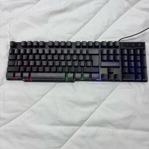 Wired LVLUP Pro Gaming Keyboard with LED Keys LU734PDQ- DC5V 500 mA MAX